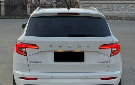 Skoda Karoq I, 2022 год, 1 783 000 рублей, 5 фотография