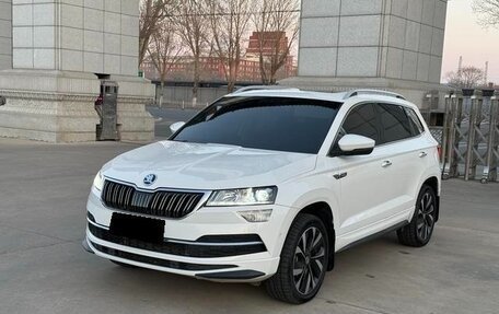 Skoda Karoq I, 2022 год, 1 783 000 рублей, 3 фотография