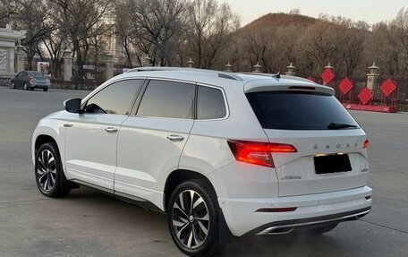 Skoda Karoq I, 2022 год, 1 783 000 рублей, 6 фотография