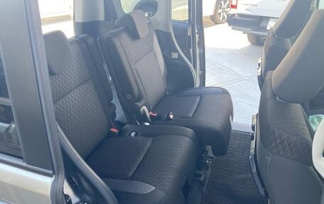 Mitsubishi Delica D:2, 2023 год, 919 000 рублей, 35 фотография