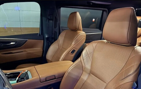 Toyota Alphard, 2026 год, 10 700 777 рублей, 7 фотография