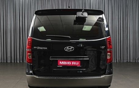 Hyundai Grand Starex Grand Starex I рестайлинг 2, 2020 год, 3 890 000 рублей, 4 фотография