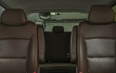 Hyundai Grand Starex Grand Starex I рестайлинг 2, 2020 год, 3 890 000 рублей, 13 фотография
