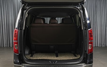 Hyundai Grand Starex Grand Starex I рестайлинг 2, 2020 год, 3 890 000 рублей, 26 фотография