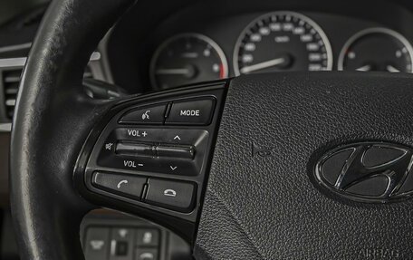 Hyundai Grand Starex Grand Starex I рестайлинг 2, 2020 год, 3 890 000 рублей, 21 фотография