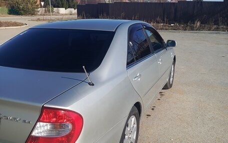 Toyota Camry V40, 2004 год, 650 000 рублей, 3 фотография