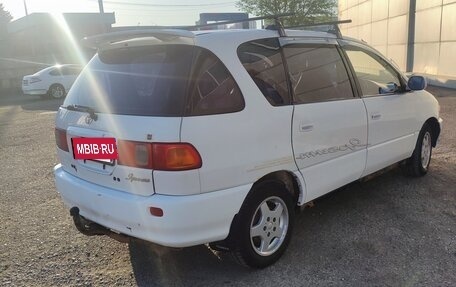 Toyota Ipsum II, 1997 год, 430 000 рублей, 3 фотография