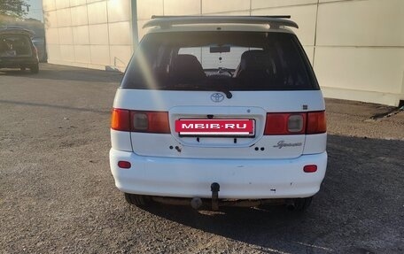 Toyota Ipsum II, 1997 год, 430 000 рублей, 2 фотография