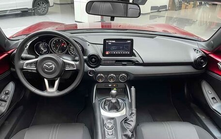 Mazda MX-5, 2023 год, 2 255 000 рублей, 4 фотография