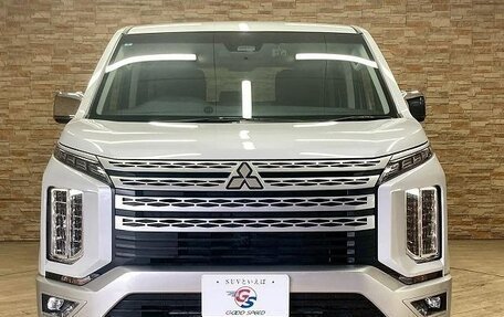 Mitsubishi Delica D:5 I, 2023 год, 2 745 000 рублей, 2 фотография