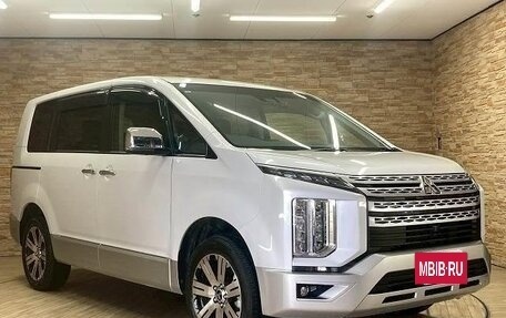 Mitsubishi Delica D:5 I, 2023 год, 2 745 000 рублей, 3 фотография