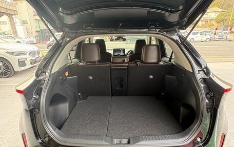 Toyota Yaris Cross, 2026 год, 1 230 000 рублей, 26 фотография
