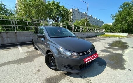 Volkswagen Polo VI (EU Market), 2012 год, 550 000 рублей, 16 фотография