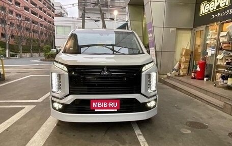 Mitsubishi Delica D:5 I, 2022 год, 3 150 000 рублей, 2 фотография