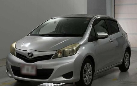 Toyota Vitz, 2011 год, 670 000 рублей, 1 фотография