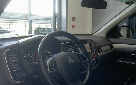 Mitsubishi Outlander III рестайлинг 3, 2012 год, 1 350 000 рублей, 10 фотография