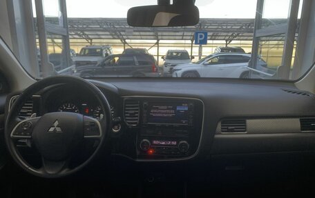 Mitsubishi Outlander III рестайлинг 3, 2012 год, 1 350 000 рублей, 8 фотография