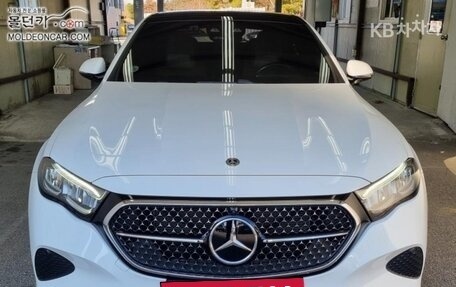 Mercedes-Benz E-Класс, 2023 год, 6 100 000 рублей, 2 фотография