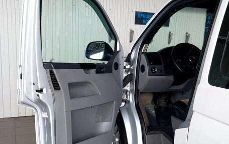 Volkswagen Transporter T5 рестайлинг, 2003 год, 1 050 000 рублей, 6 фотография