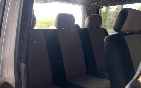Volkswagen Transporter T5 рестайлинг, 2003 год, 1 050 000 рублей, 21 фотография