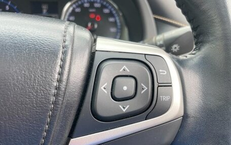 Toyota Harrier, 2018 год, 2 200 000 рублей, 8 фотография