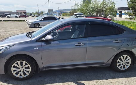 Hyundai Solaris II рестайлинг, 2017 год, 1 130 000 рублей, 3 фотография