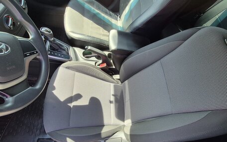 Hyundai Solaris II рестайлинг, 2017 год, 1 130 000 рублей, 14 фотография