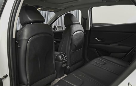Hyundai Elantra, 2024 год, 2 238 000 рублей, 11 фотография