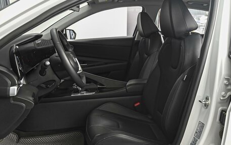 Hyundai Elantra, 2024 год, 2 238 000 рублей, 10 фотография