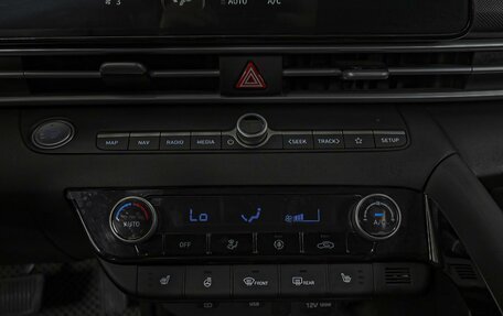 Hyundai Elantra, 2024 год, 2 238 000 рублей, 13 фотография