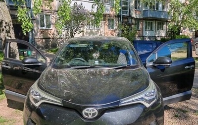 Toyota C-HR I рестайлинг, 2018 год, 2 000 000 рублей, 1 фотография