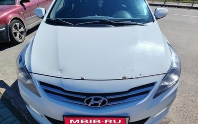 Hyundai Solaris II рестайлинг, 2015 год, 750 000 рублей, 1 фотография
