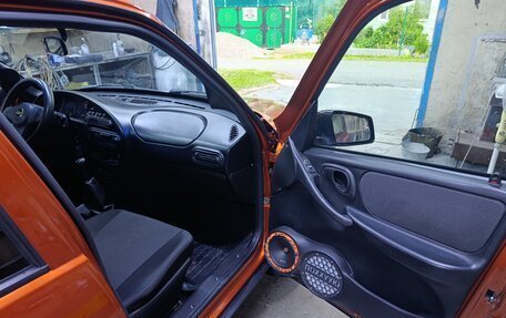 Chevrolet Niva I рестайлинг, 2011 год, 520 000 рублей, 15 фотография