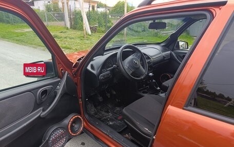 Chevrolet Niva I рестайлинг, 2011 год, 520 000 рублей, 8 фотография