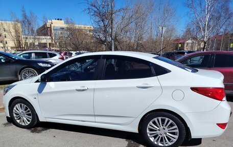 Hyundai Solaris II рестайлинг, 2015 год, 750 000 рублей, 6 фотография