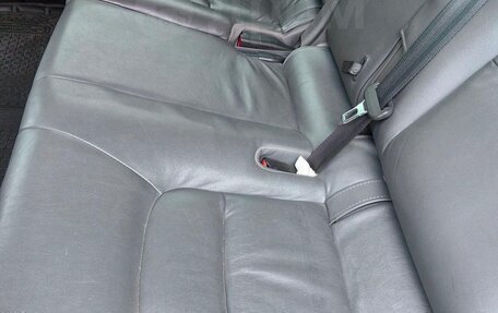 Toyota Land Cruiser 200, 2010 год, 3 300 000 рублей, 9 фотография