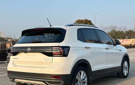Volkswagen T-Cross I, 2023 год, 1 210 000 рублей, 4 фотография