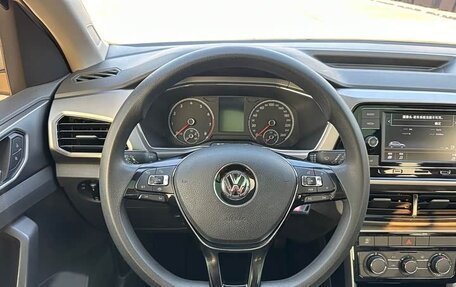 Volkswagen T-Cross I, 2023 год, 1 210 000 рублей, 10 фотография