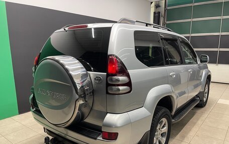 Toyota Land Cruiser Prado 120 рестайлинг, 2005 год, 2 250 000 рублей, 6 фотография