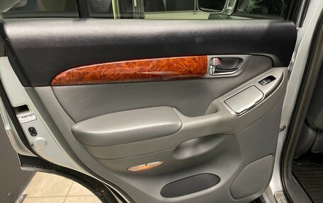 Toyota Land Cruiser Prado 120 рестайлинг, 2005 год, 2 250 000 рублей, 15 фотография