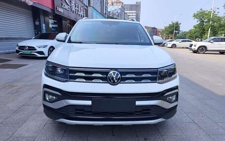 Volkswagen T-Cross I, 2023 год, 1 220 000 рублей, 2 фотография