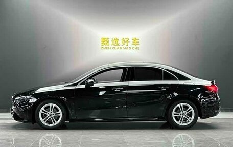 Mercedes-Benz A-Класс, 2022 год, 1 480 002 рублей, 5 фотография