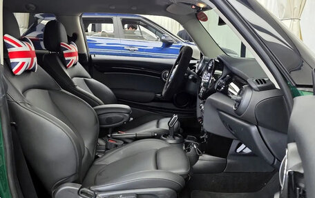 MINI Hatch, 2022 год, 1 695 300 рублей, 10 фотография
