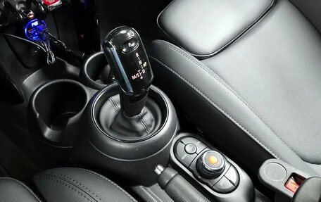 MINI Hatch, 2022 год, 1 695 300 рублей, 8 фотография