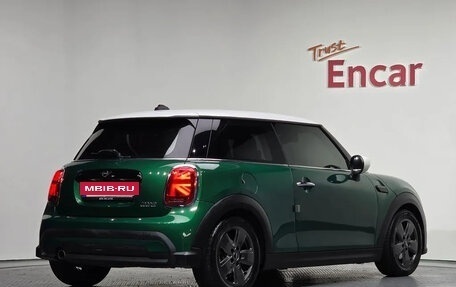 MINI Hatch, 2022 год, 1 695 300 рублей, 2 фотография