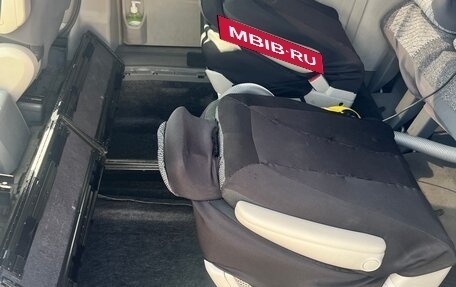 Chrysler Town & Country V рестайлинг, 2009 год, 1 200 000 рублей, 10 фотография