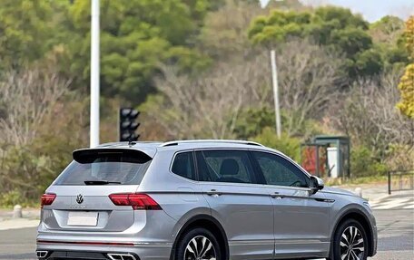 Volkswagen Tiguan II, 2023 год, 2 710 010 рублей, 4 фотография