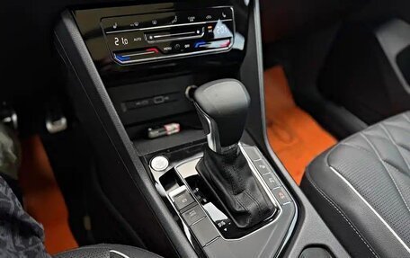 Volkswagen Tiguan II, 2023 год, 2 710 010 рублей, 10 фотография