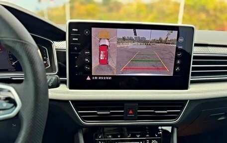 Volkswagen Tiguan II, 2023 год, 2 710 010 рублей, 8 фотография