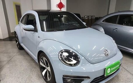 Volkswagen Beetle, 2019 год, 1 330 333 рублей, 3 фотография